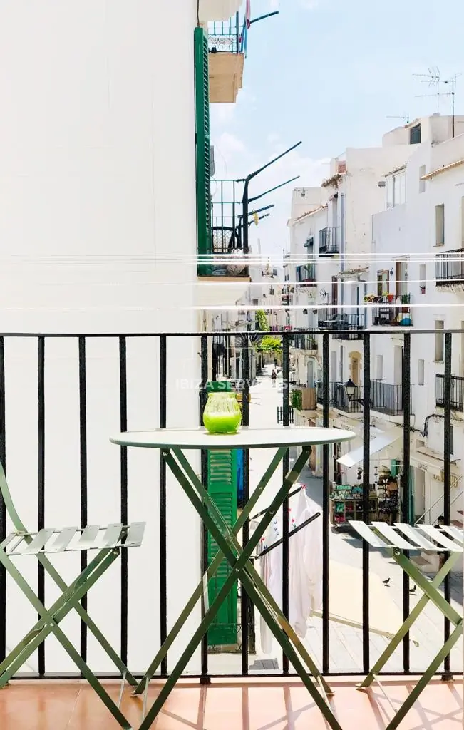 Alquilar apartamento 2 dormitorios marina Ibiza