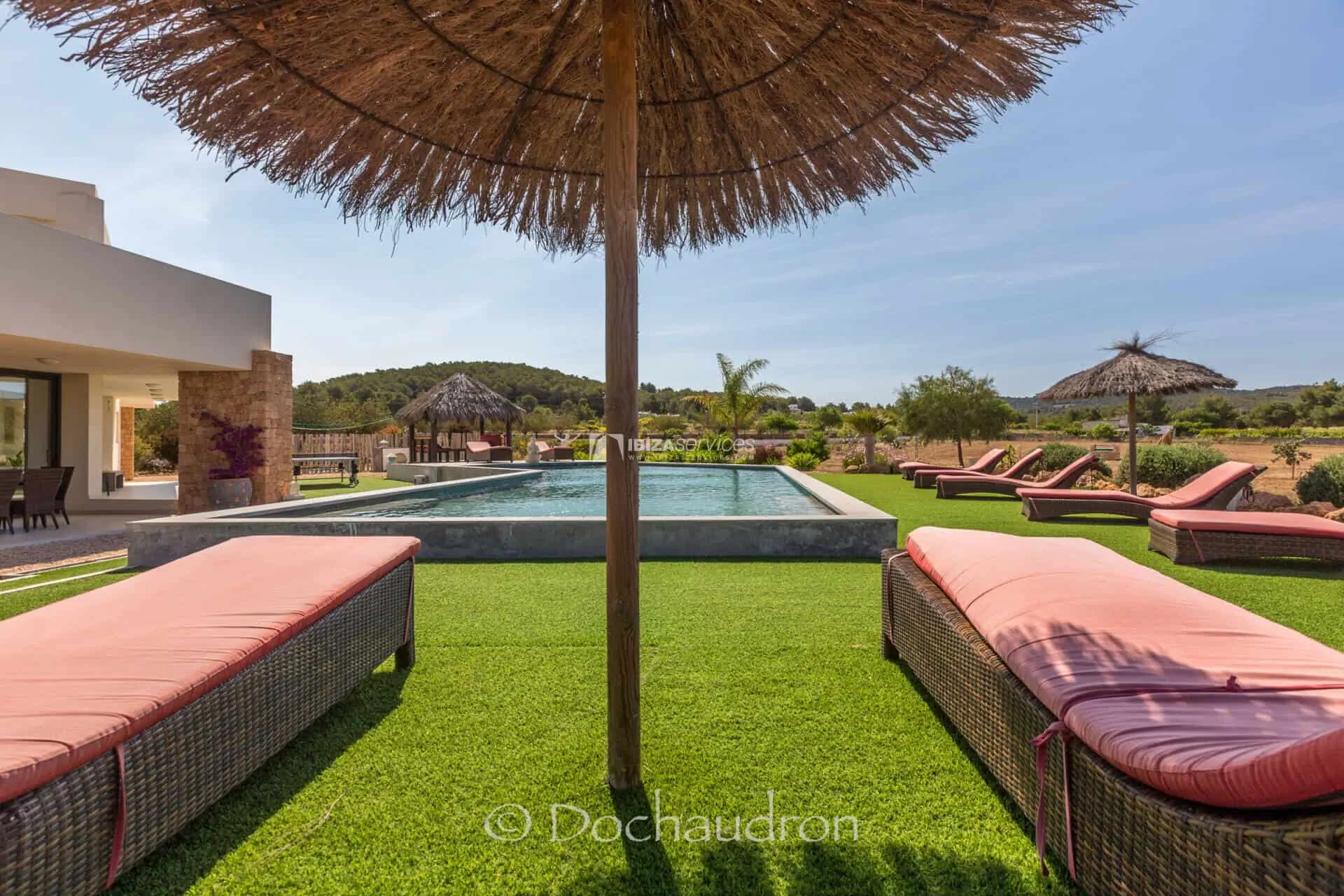 Location villa de vacances 5 chambres à Sant Rafael avec immense piscine