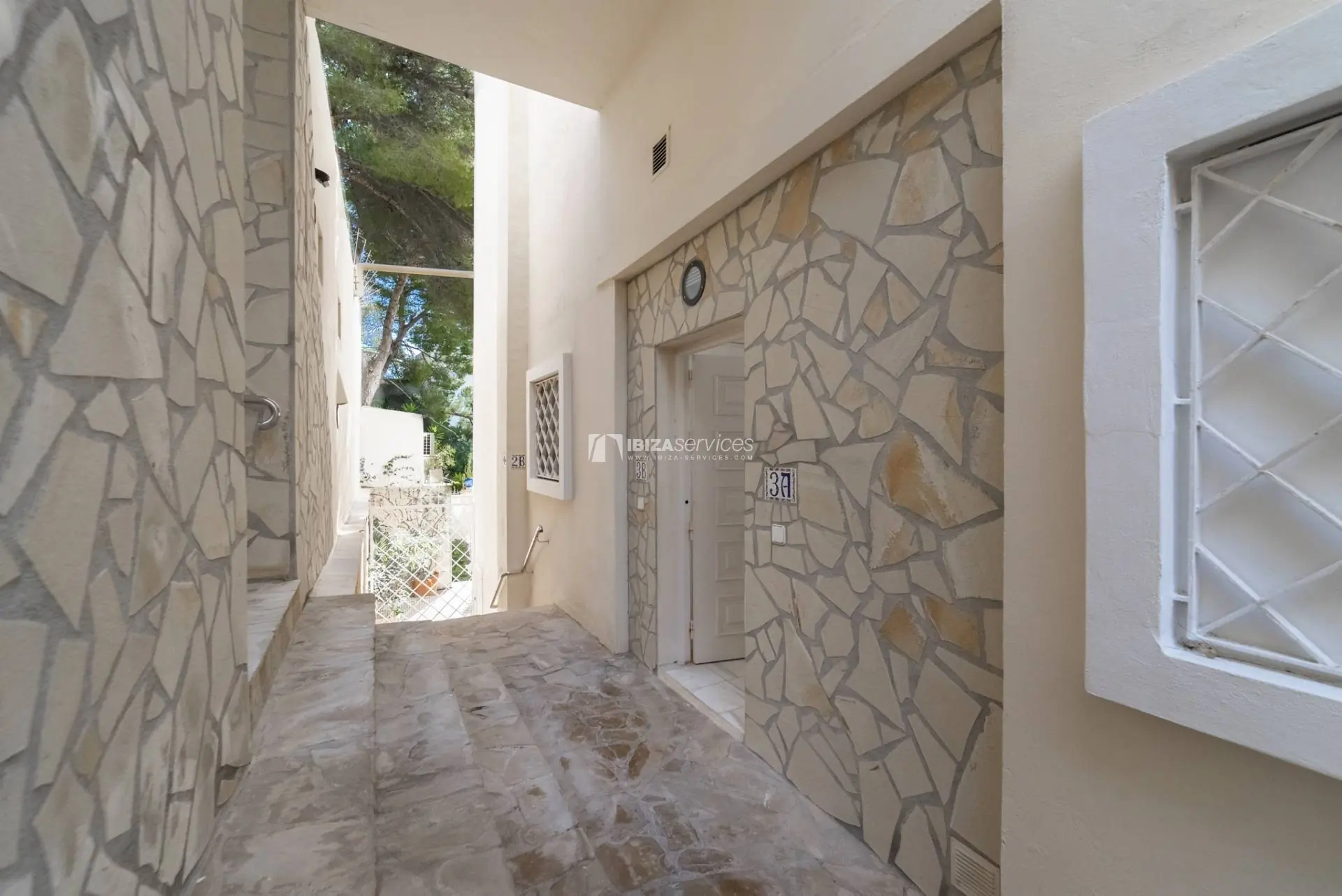 Wonderful Duplex with private swimming pool for sale in Can Furnet