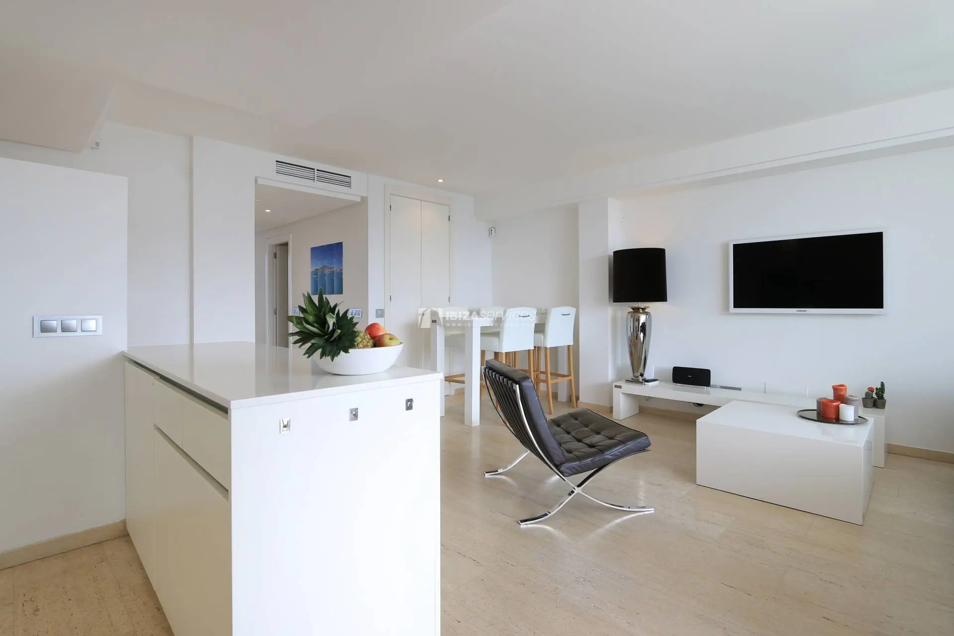 Eine helle, moderne 3 Zimmer Wohnung in Botafoch