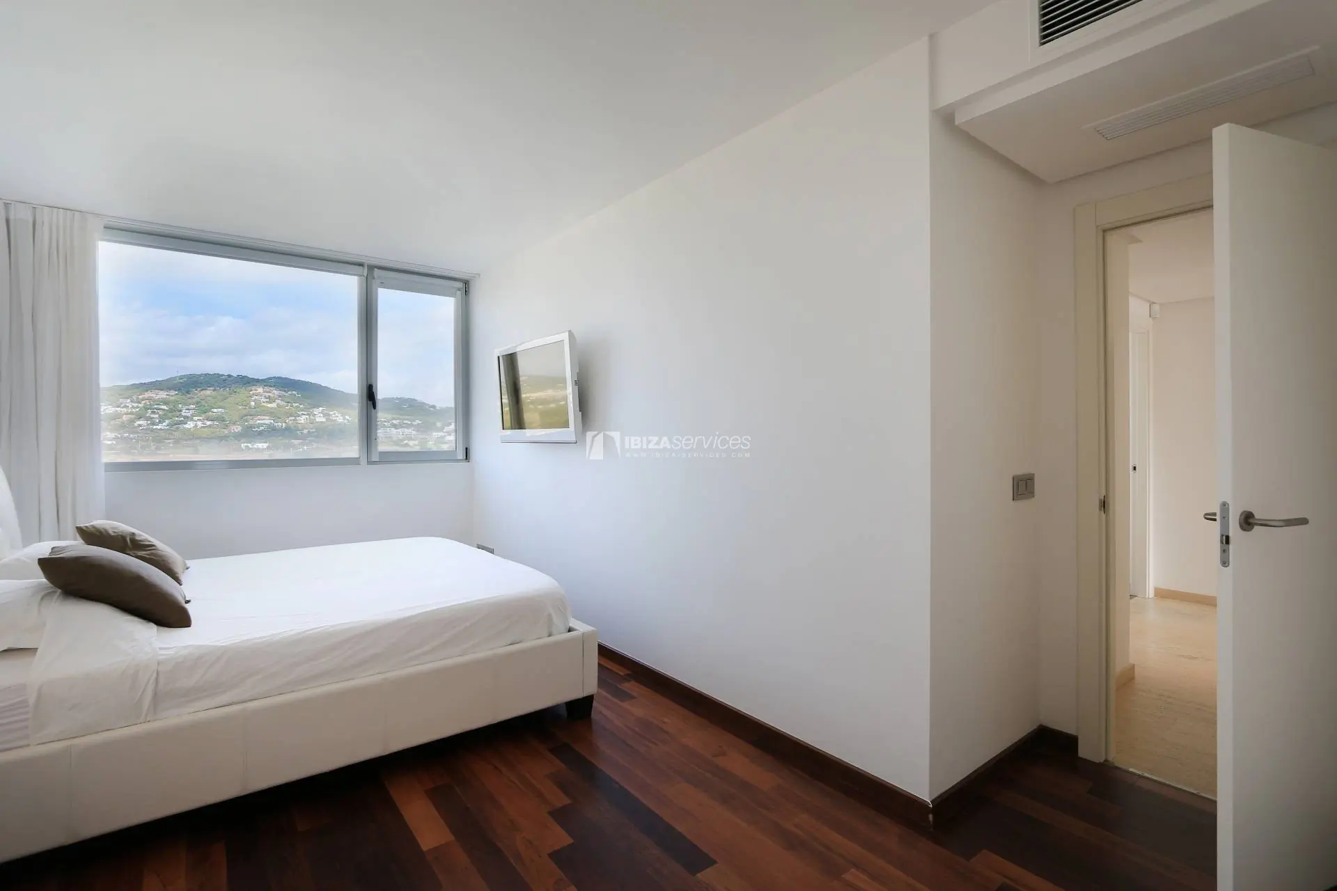 Modern appartement met 3 slaapkamers in Botafoch