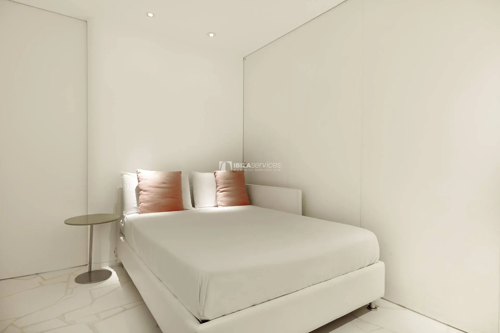 1051 Las Boas de Ibiza lujoso apartamento de 2 dormitorios para alquilar