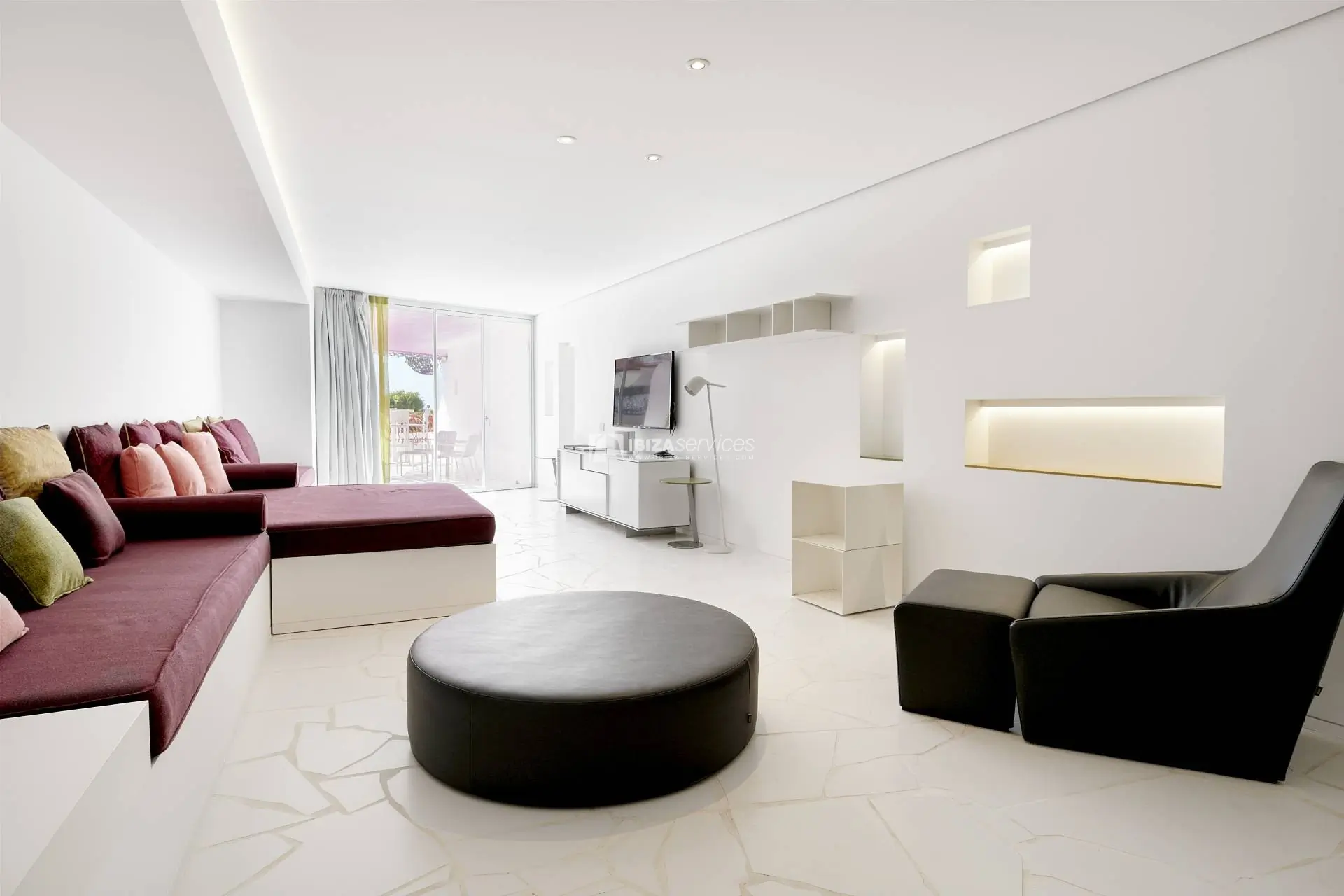 1041 Luxuriöse 2-Zimmer-Wohnung in Las Boas de Ibiza zu vermieten