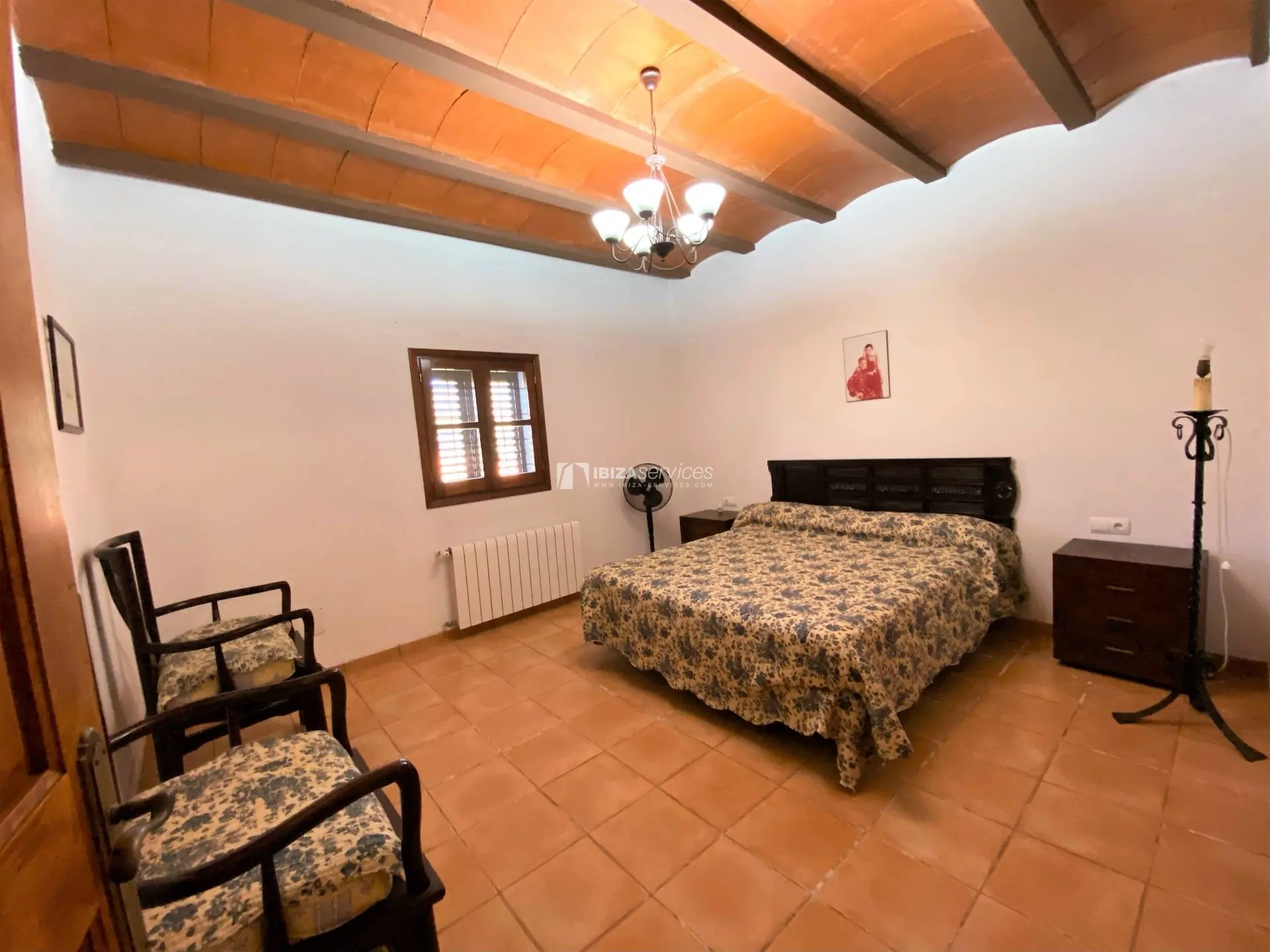 Finca long term rental in the center of the island.