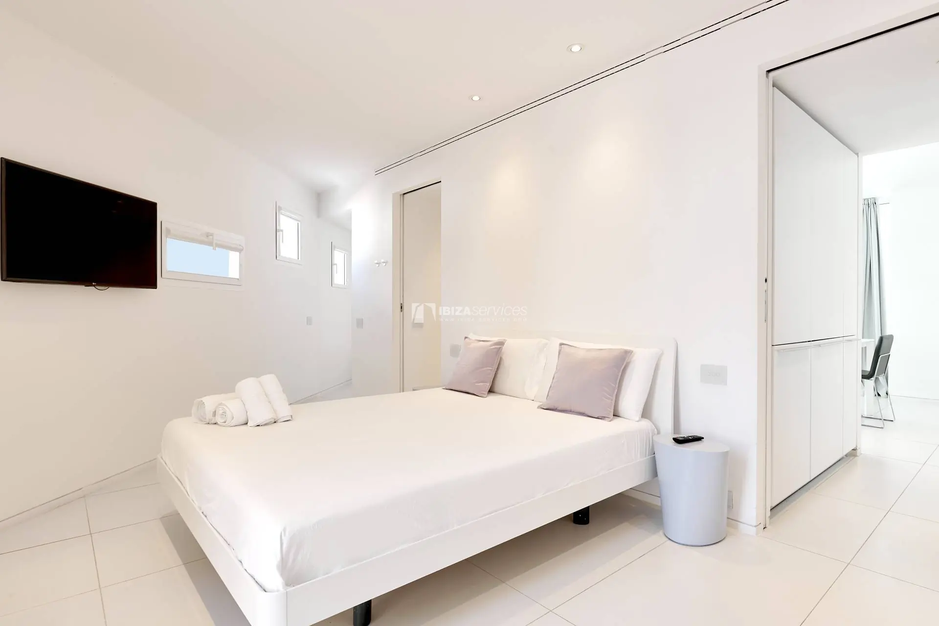 1071 2 bedroom apartment in Patio Blanco, Botafoch for sale