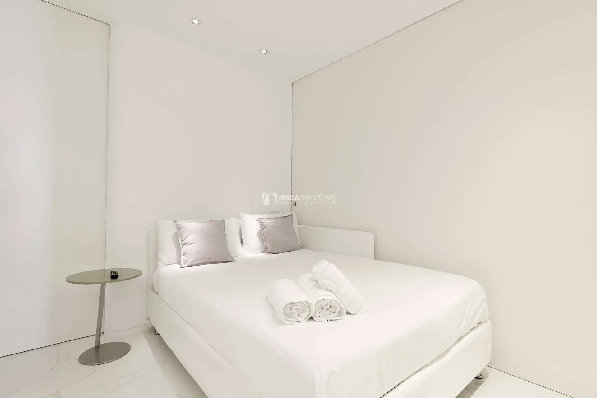 4071 Luxe 2 slaapkamer appartement verhuur Las Boas de Ibiza