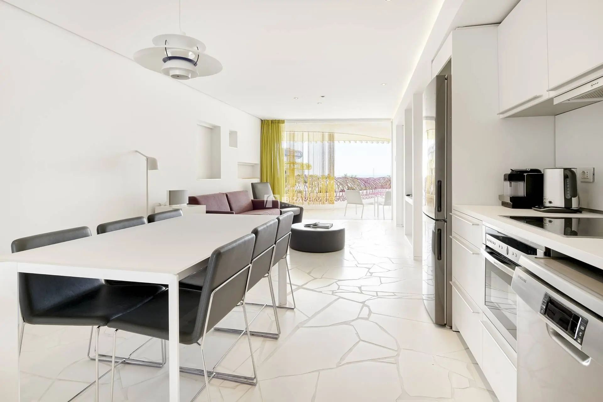 5042 Alquiler de apartamento de lujo de 2 dormitorios Las Boas de Ibiza.