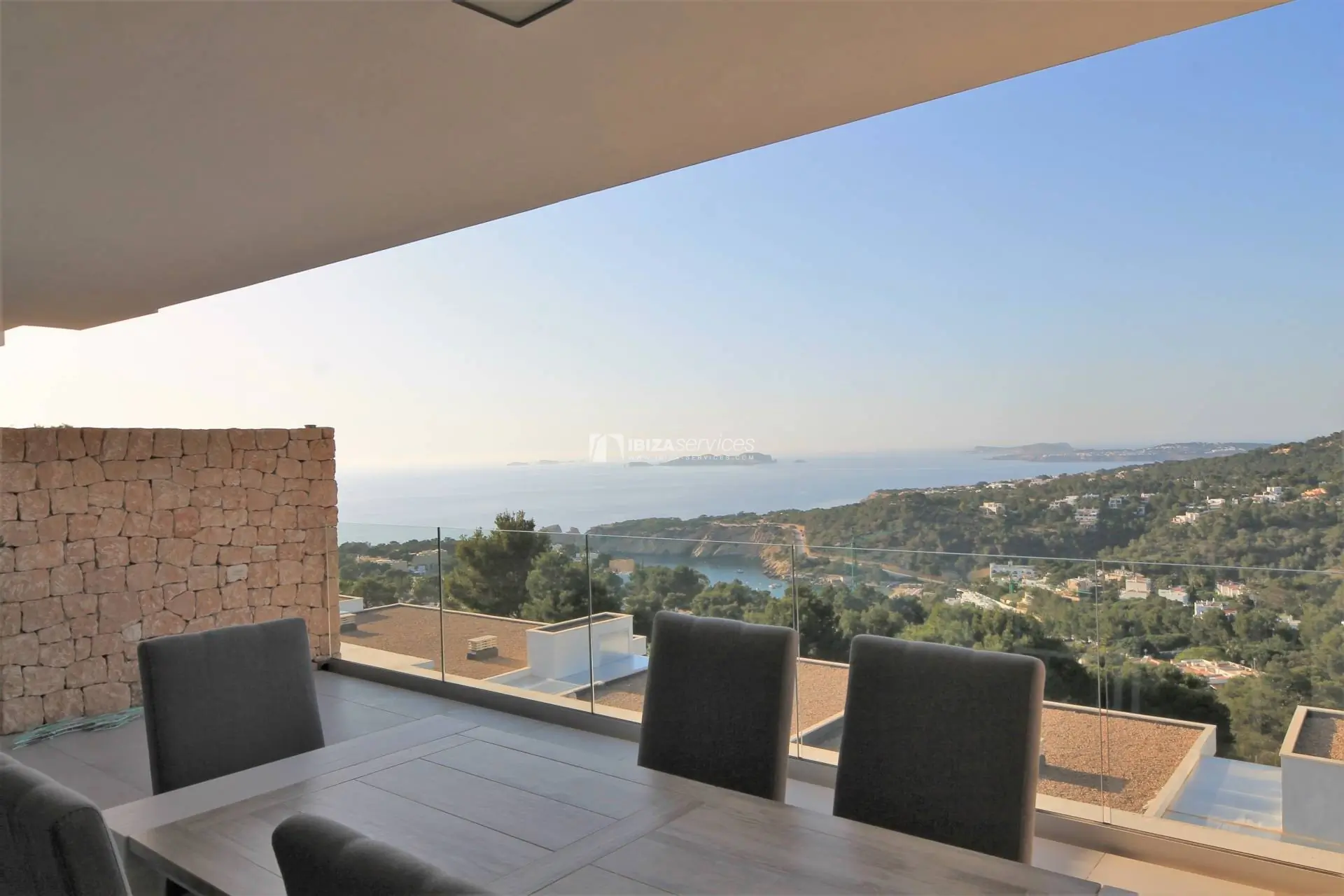 Duplex-Penthouse mit fantastischem Meerblick in Cala Vadella zu verkaufen