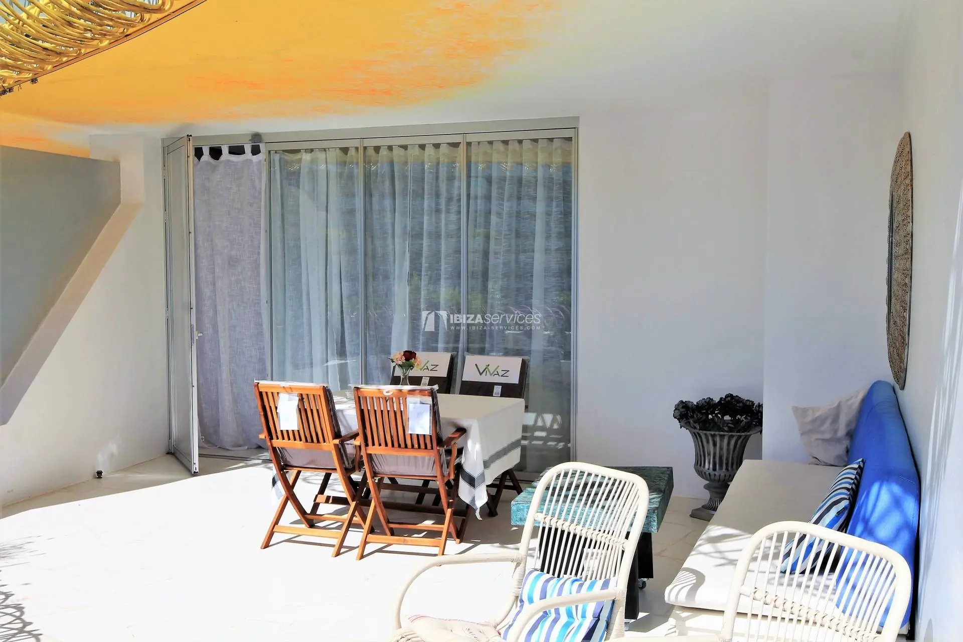 Las boas, venta apartamento de lujo en Botafoch con terraza y vistas para alquilar