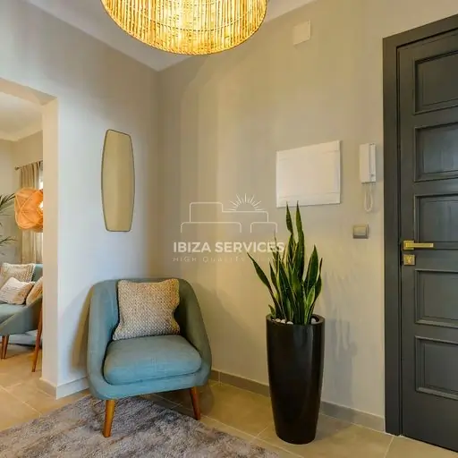 Stilvolles Luxusapartment mit vier Schlafzimmern im Herzen von Ibiza-Stadt zu verkaufen.