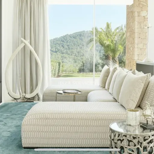 Luxe gerenoveerde villa met adembenemend uitzicht te koop in km4 Ibiza.