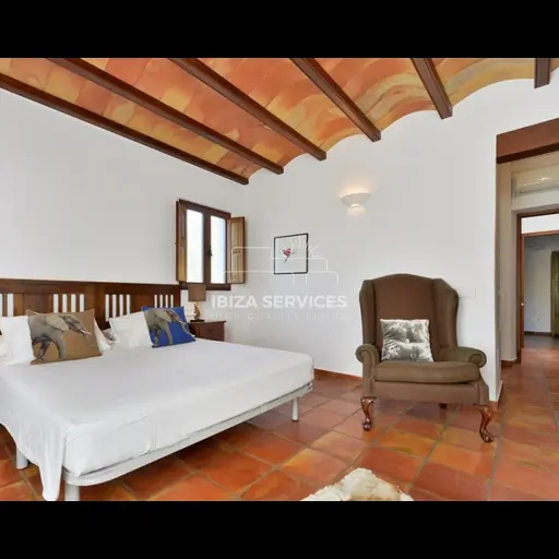 Magnificent Ibizan-Style Villa for Sale in Roca Lisa
