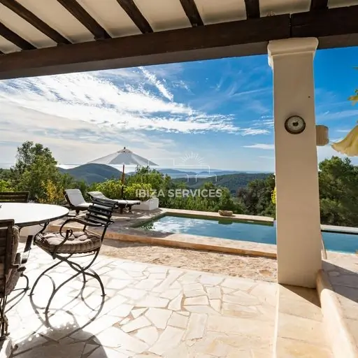 Stunning Authentic Finca with Rental License and Panoramic Views in Sa Carroca for sale