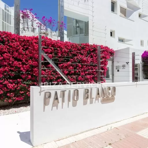 Two bedrooms apartment for sale in Patio Blanca, Marina botafoch