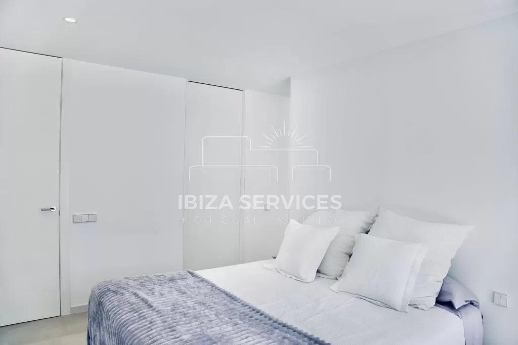 Prestigious Luxury Villa in Roca Llisa directly on the Golf Course of Ibiza for sale