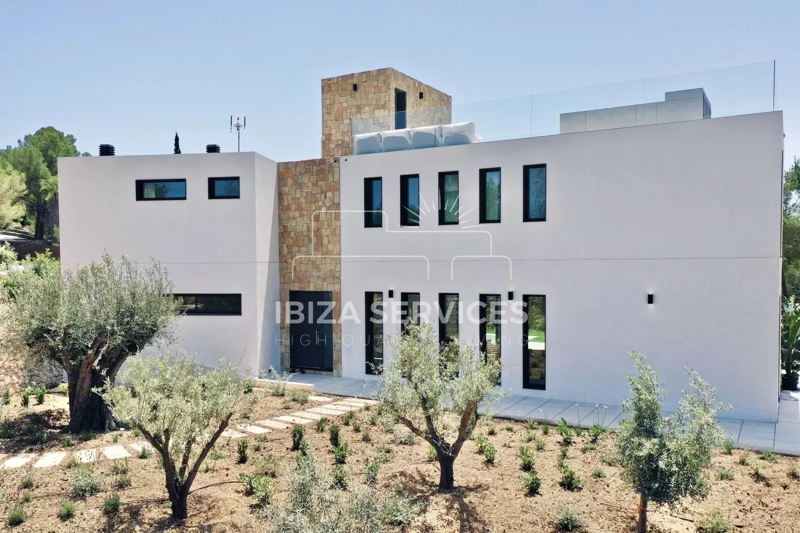 Prestigiöse Luxusvilla in Roca Llisa direkt am Golfplatz von Ibiza zu verkaufen