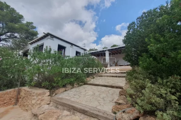 Stunning Finca with Private Well on Ibiza’s Southern Coast for Sale