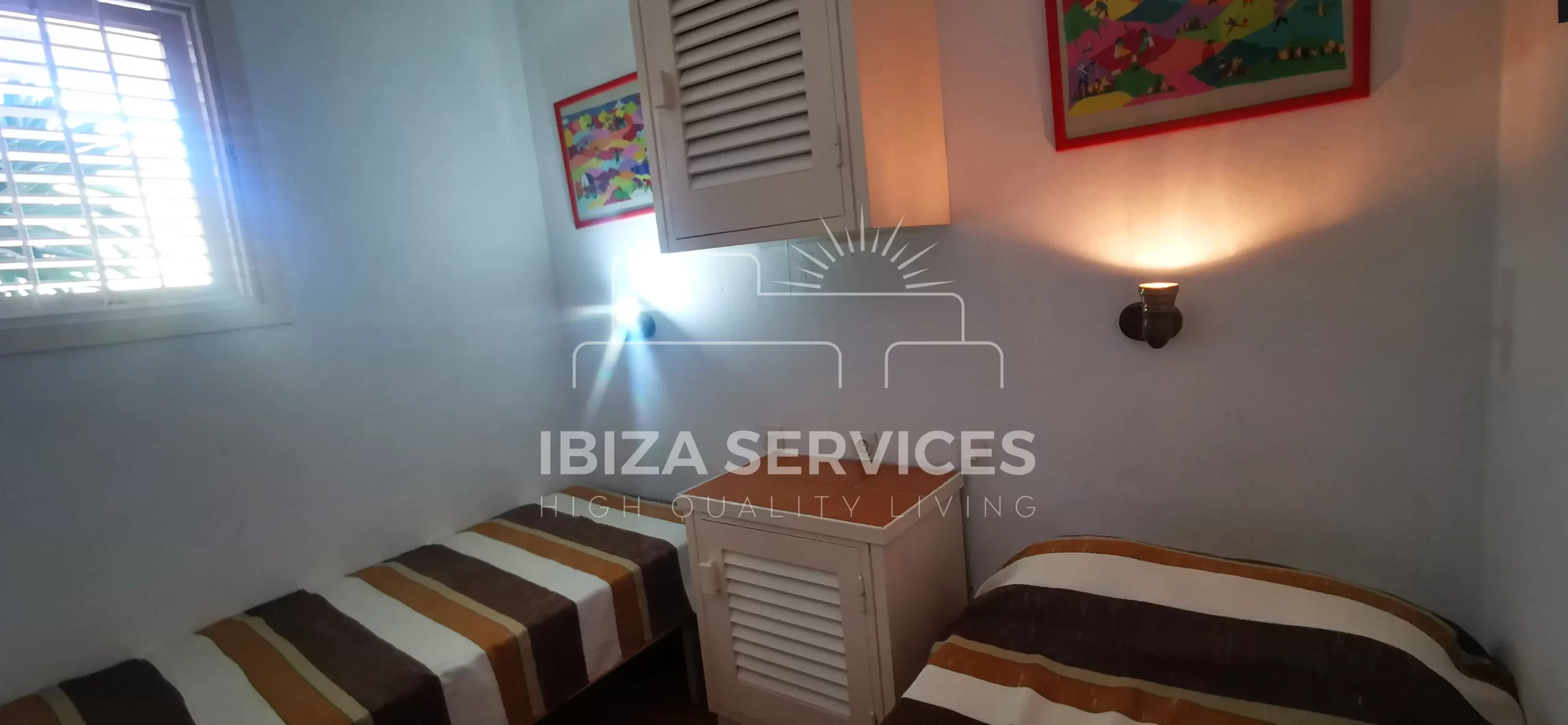 Te Koop: Vakantieappartement aan zee in Cala Coral, Ibiza