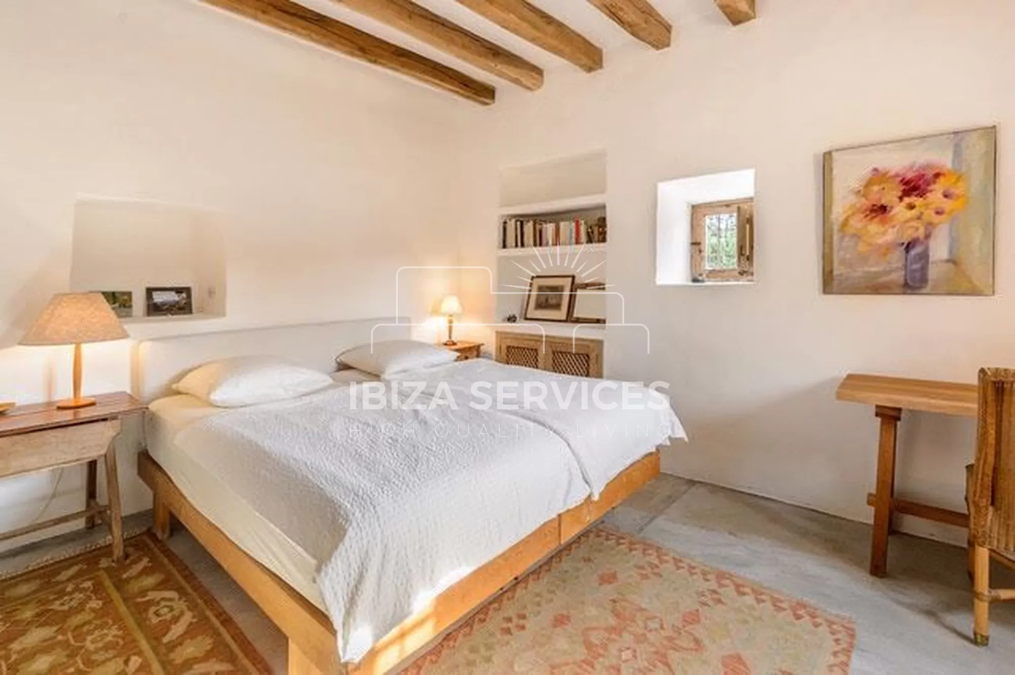 Betoverende finca met 2 slaapkamers beschikbaar voor vakantieverhuur in San Rafael.