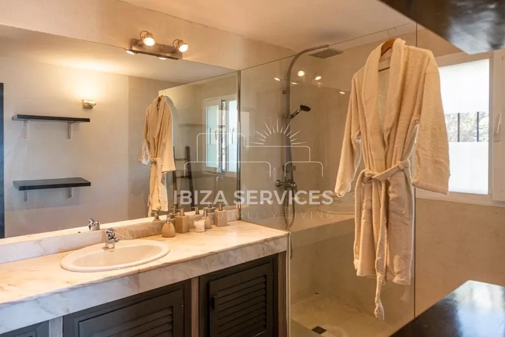 Villa Violeta 4 Bedrooms with a stunning view holidays rental Ibiza town
