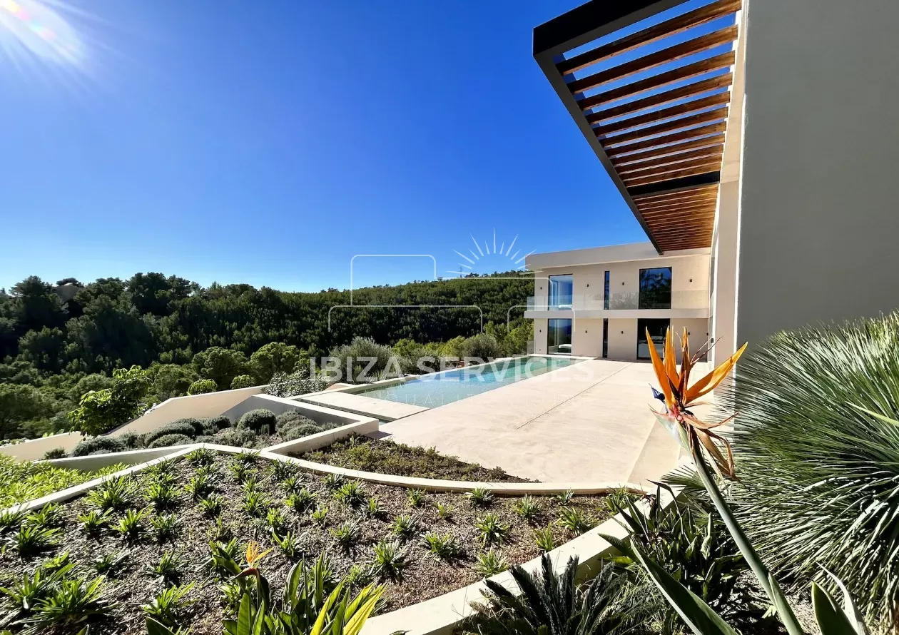 High standard newly built villa in Ibiza