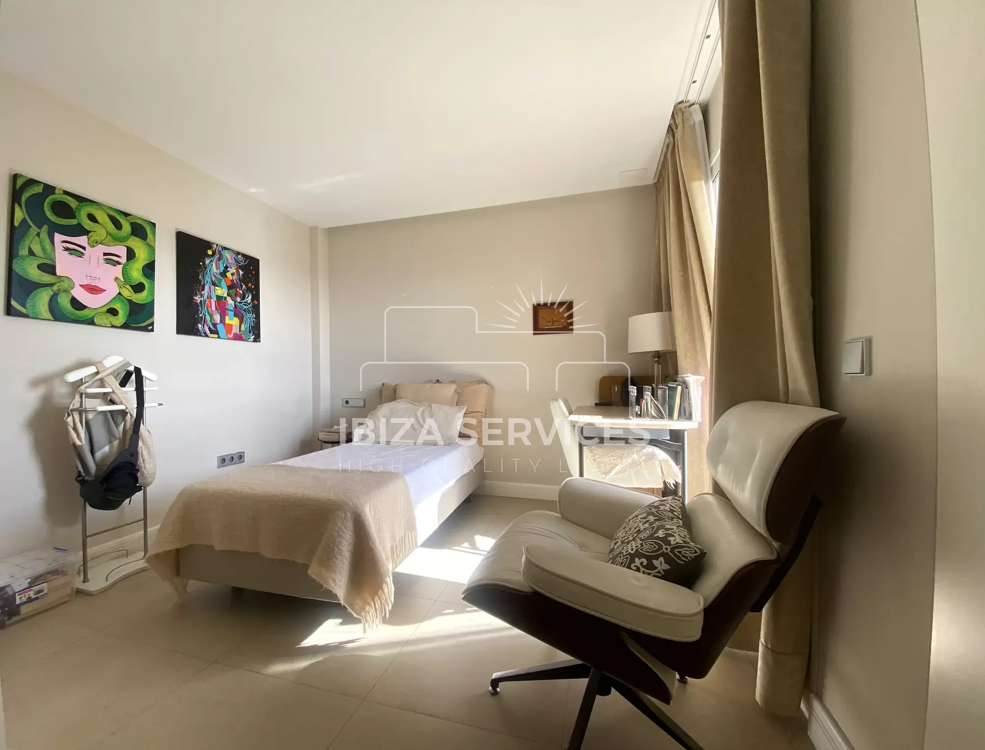 Exclusief 5-slaapkamer appartement in Marina Botafoch te koop