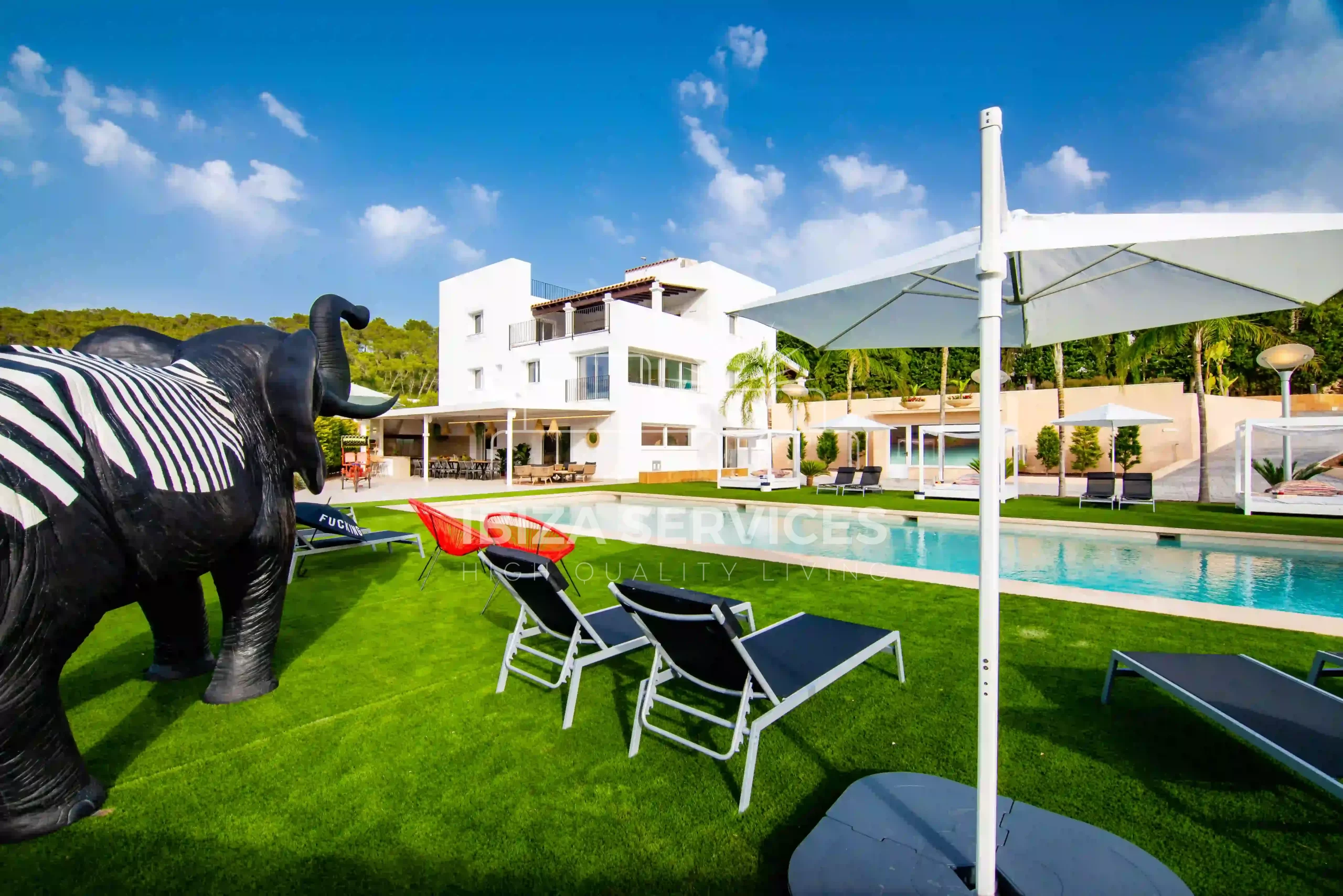 Superbe villa de 6 chambres avec vue sur la campagne à Santa Eulalia : Location de vacances d’exception