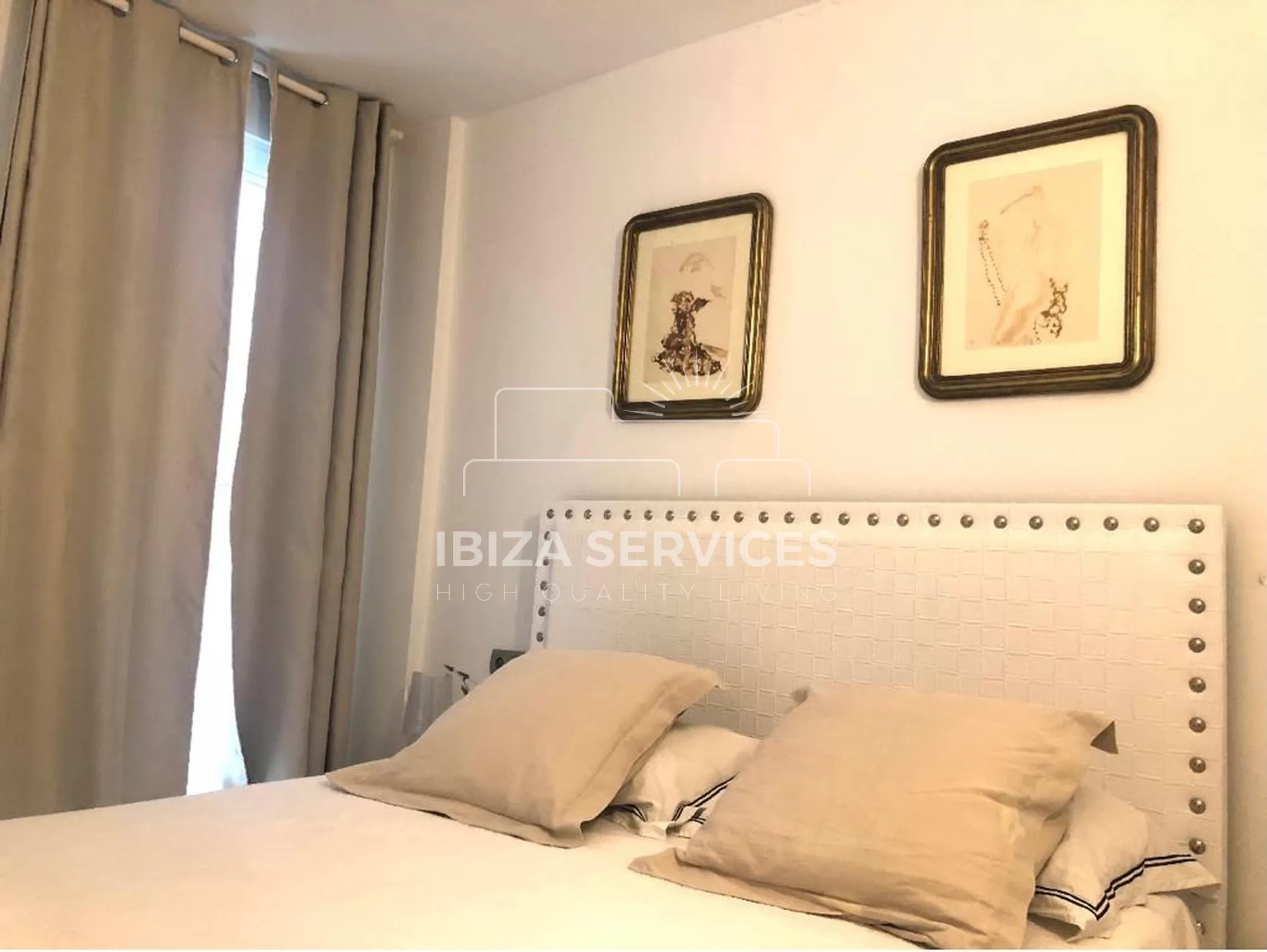 Seizoensverhuur van een appartement met 1 slaapkamer in Botafoch, Ibiza