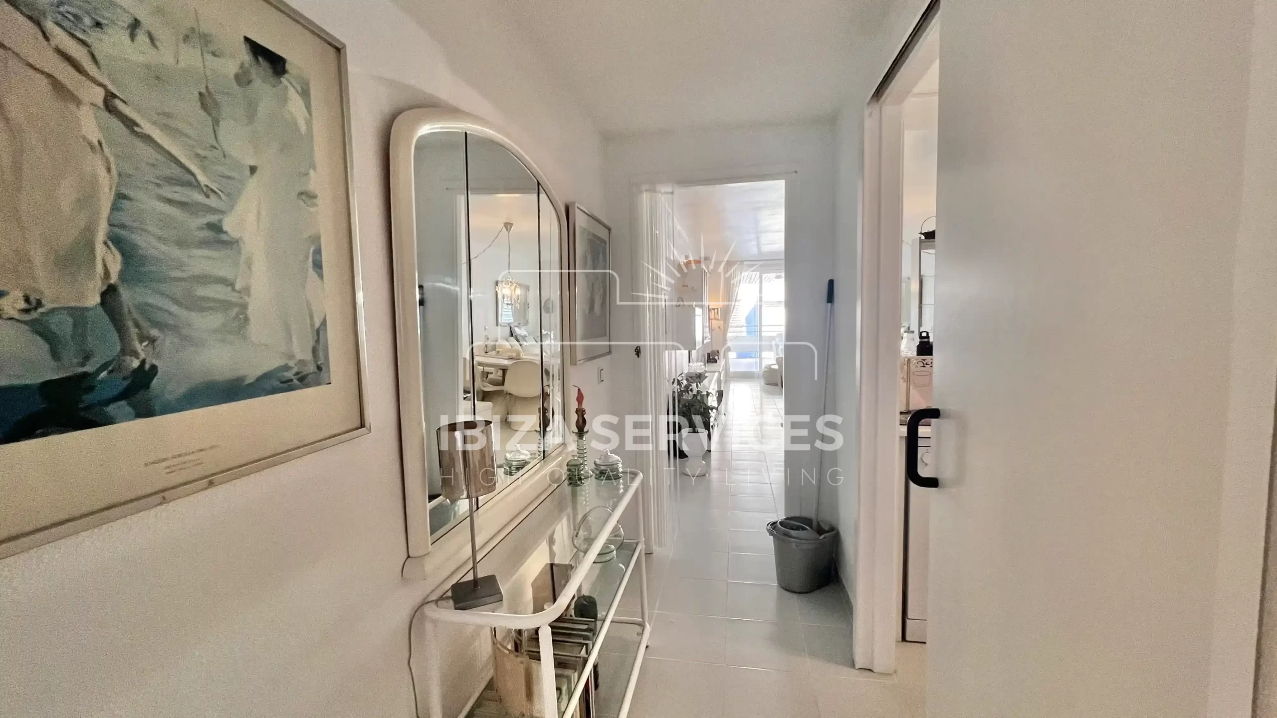 Apartment with large Terrace in Marina Botafoch for Rent