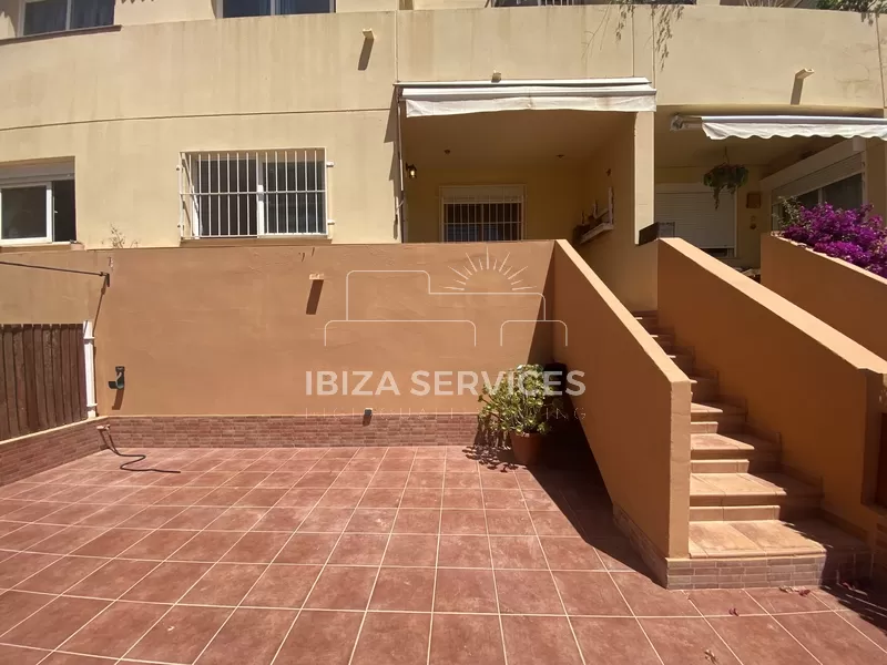 En venta apartamento de 2 dormitorios, 2 terrazas en Playa d’en Bossa