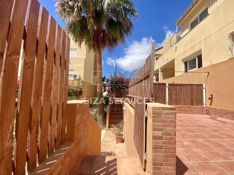 En venta apartamento de 2 dormitorios, 2 terrazas en Playa d’en Bossa