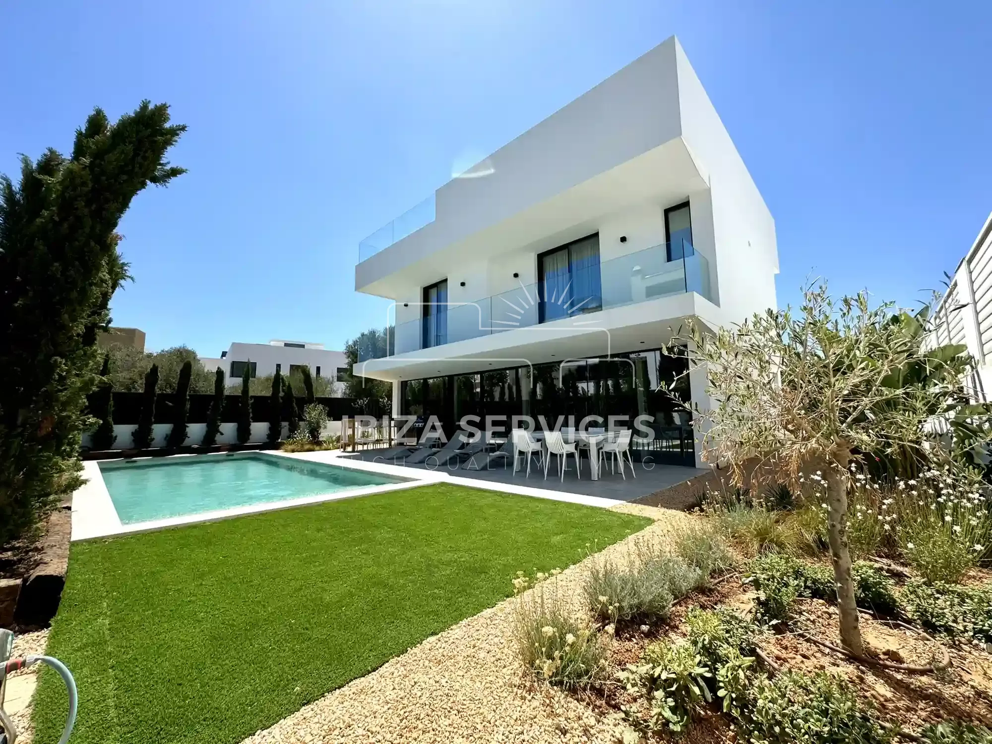 Talamanca – Ses Torres: Stunning New Villa for Rent