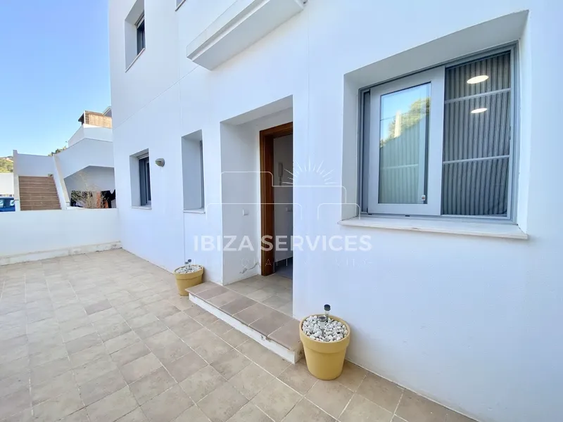 Charming Ground Floor Home For Sale 5 Minutes Walking from the Sea: Your Mediterranean Retreat!