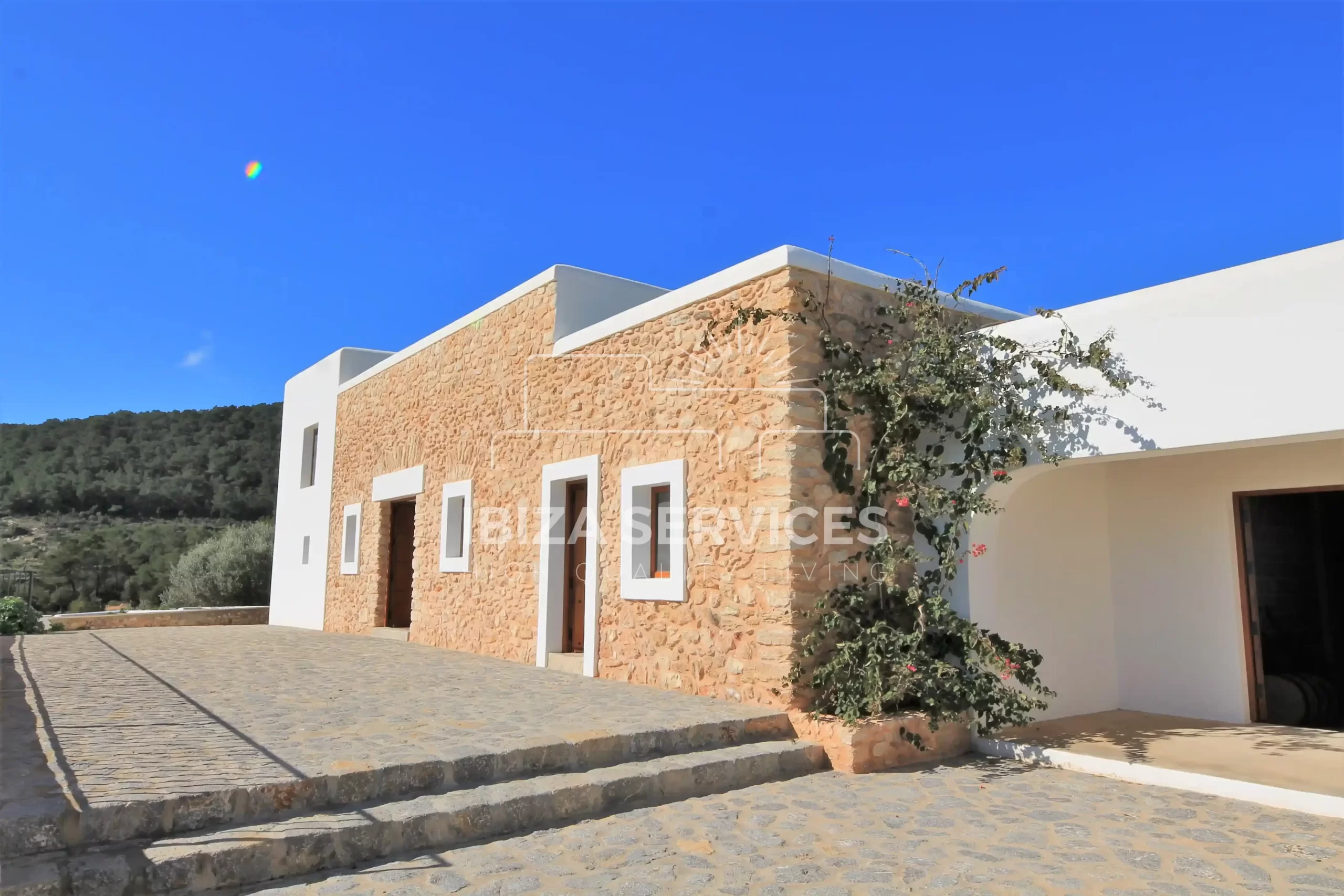 Auténtica Finca con Piscina en San Mateo, Ibiza para alquilar