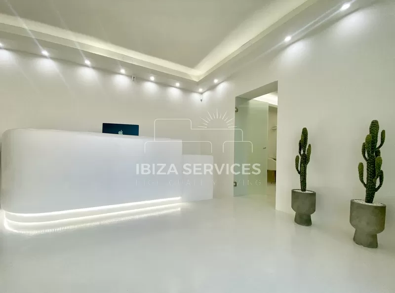 Renovated commercial space for annual rental in St Jordi