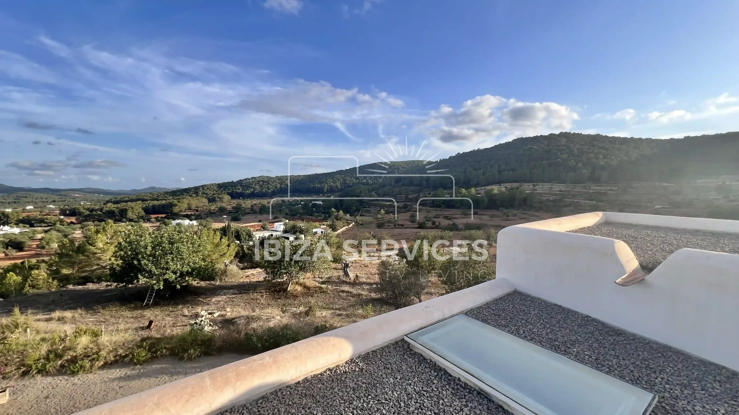 Auténtica Finca con Piscina en San Mateo, Ibiza para alquilar