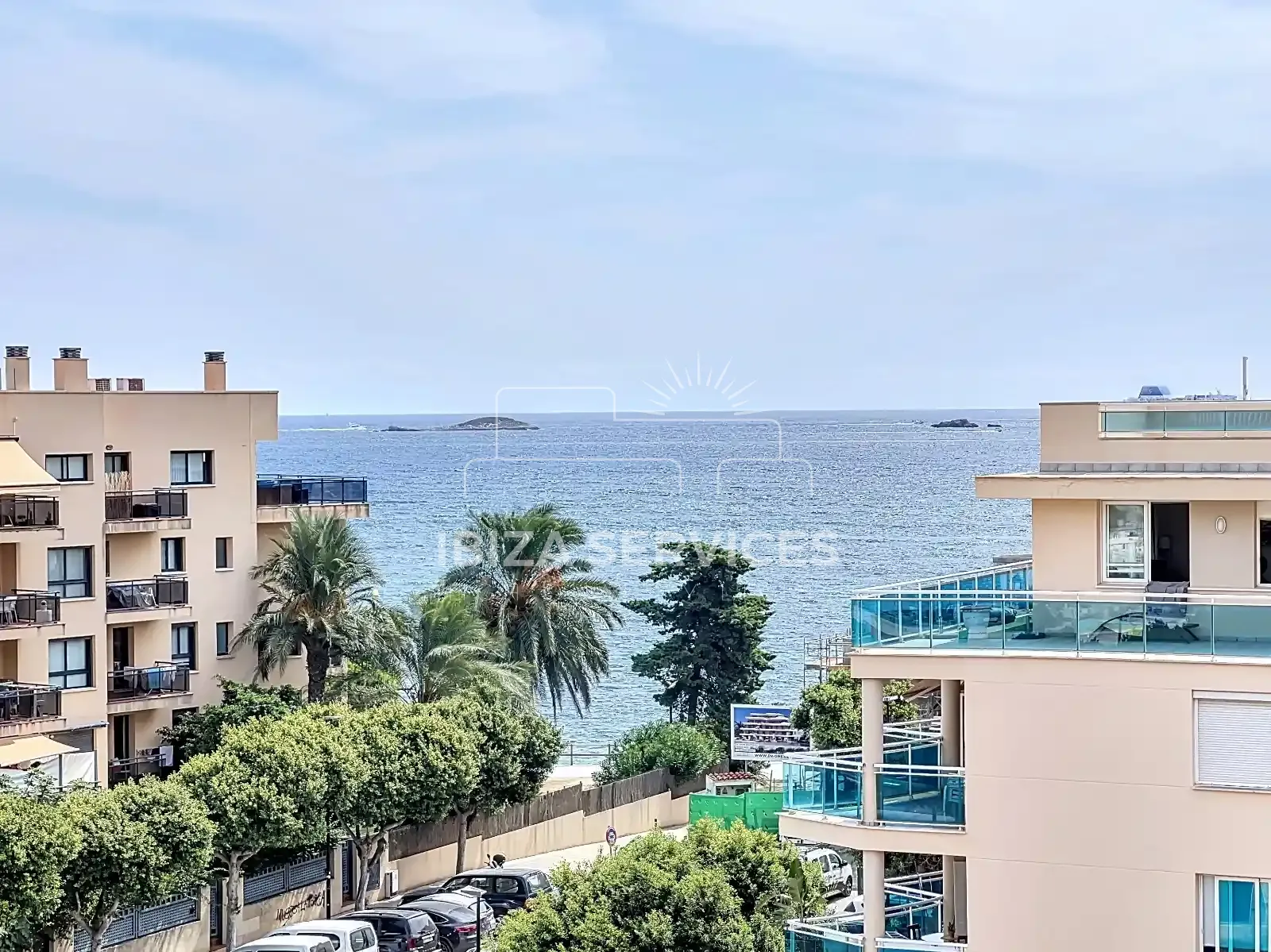 Ático con vistas al mar en venta en playa d’en bossa