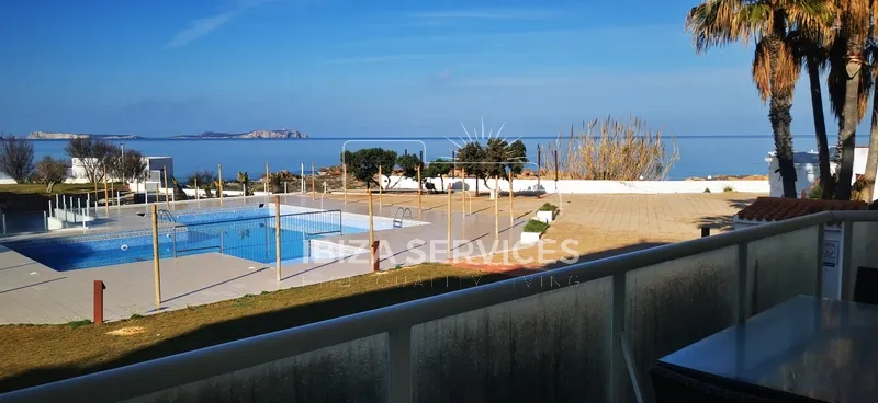 Long-Term Rental: 70 m² 2 bedrooms Apartment with Pool and Sea Views