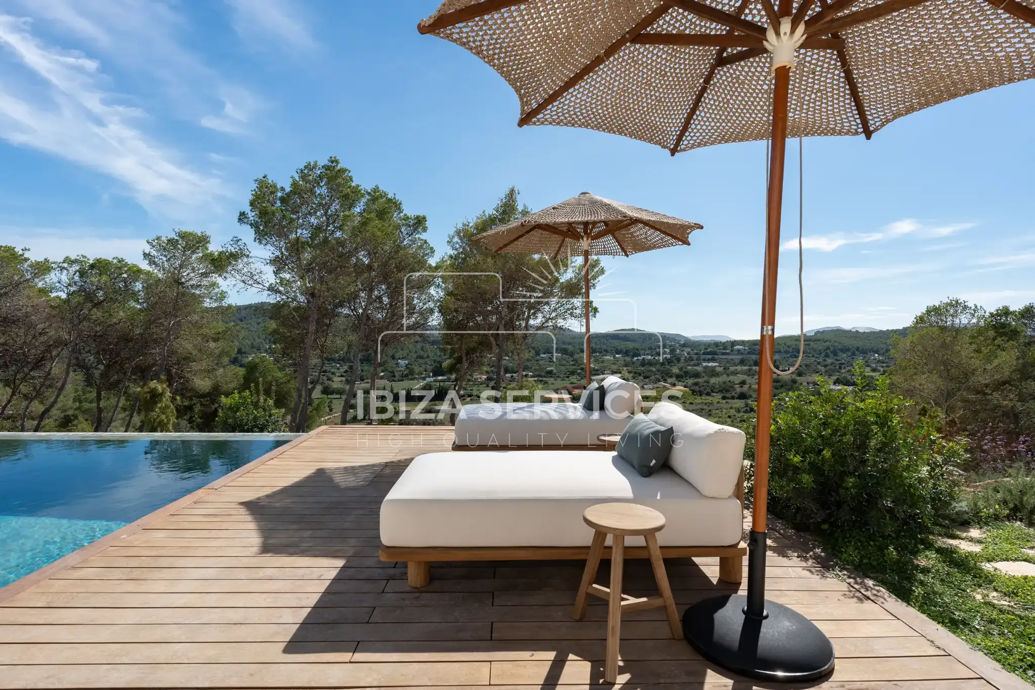 Villa Blakstad avec Vue Panoramique à Santa Gertrudis à Vendre