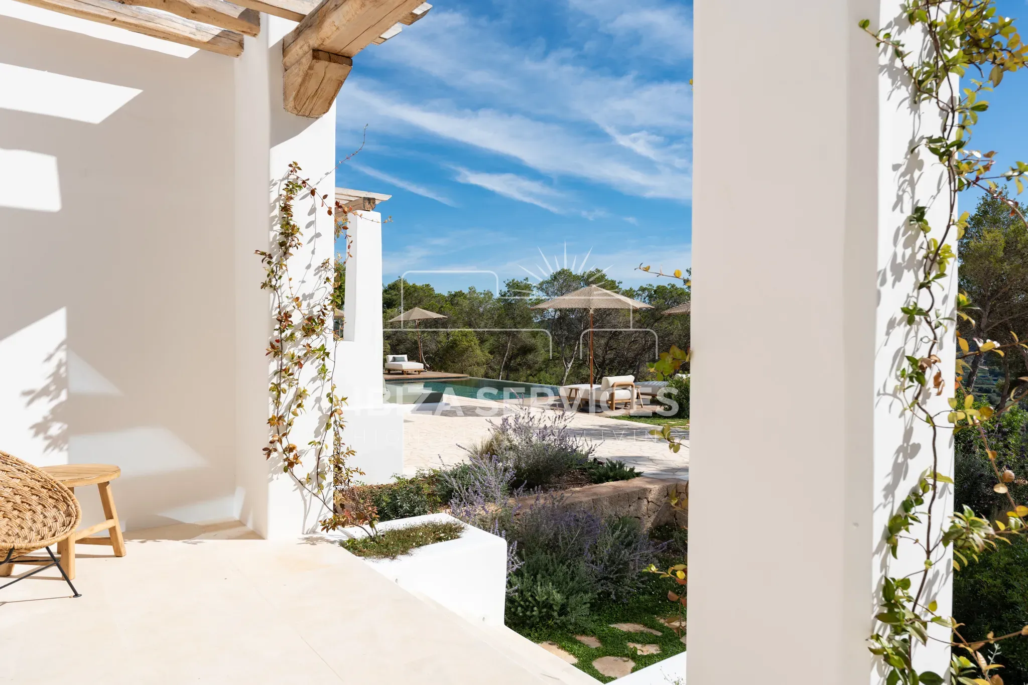 Villa Blakstad avec Vue Panoramique à Santa Gertrudis à Vendre