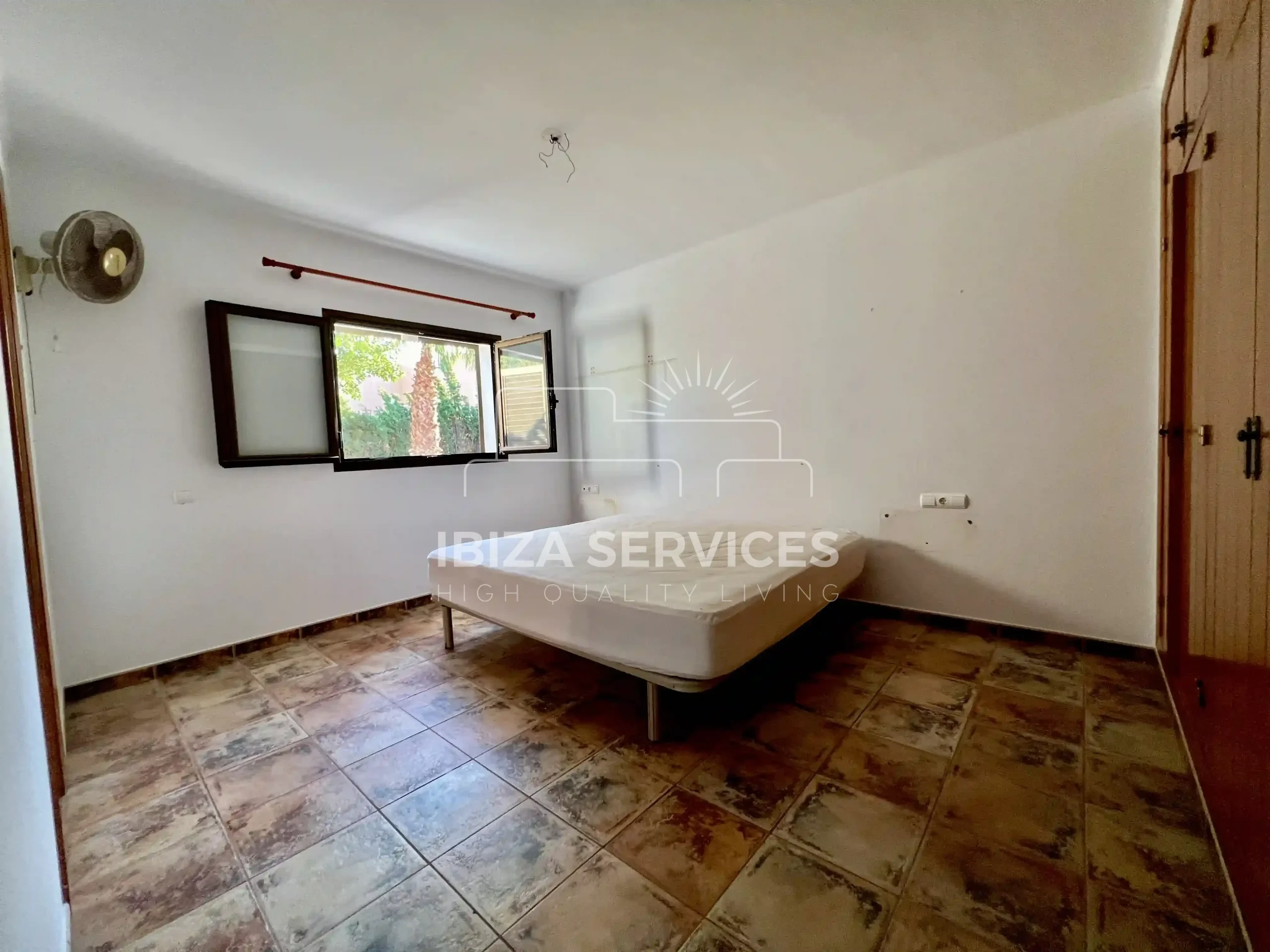 House for sale in San Jordi