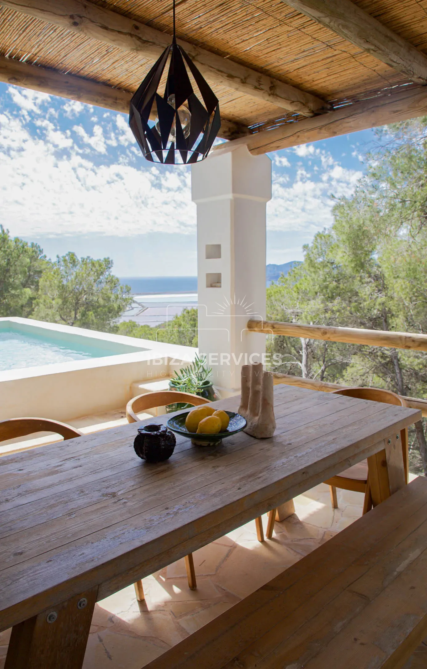 Villa de Luxe avec Vue sur Mer au Cœur du Parc Naturel de Salinas