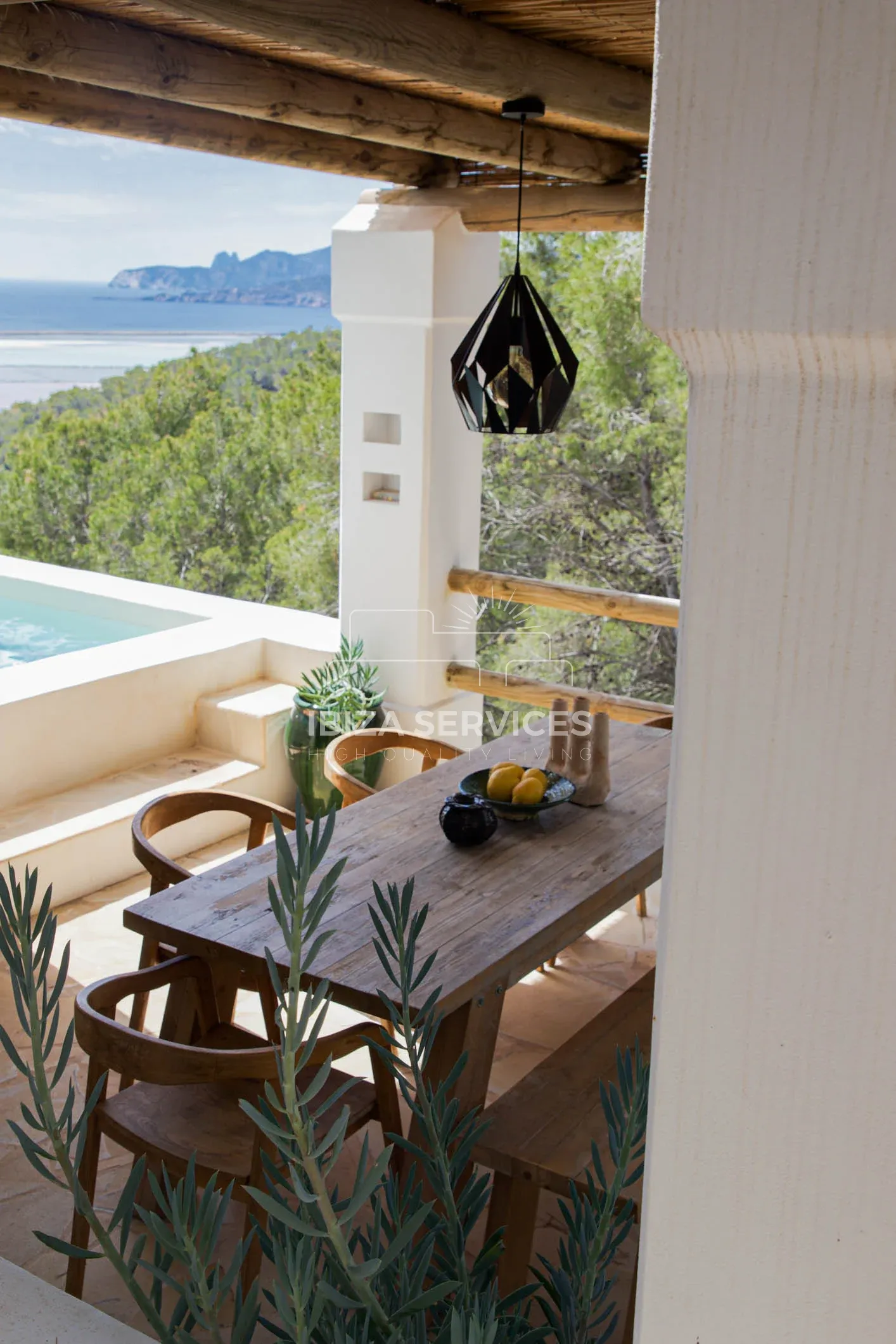 Luxe Villa met Uitzicht op de Zee in het Hart van het Natuurpark Salinas