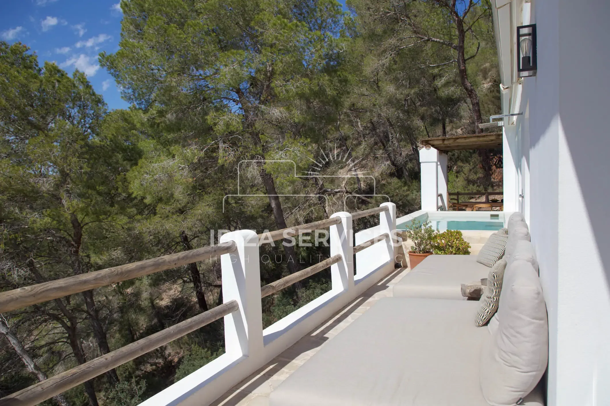 Luxusvilla mit Meerblick im Herzen des Naturparks Salinas