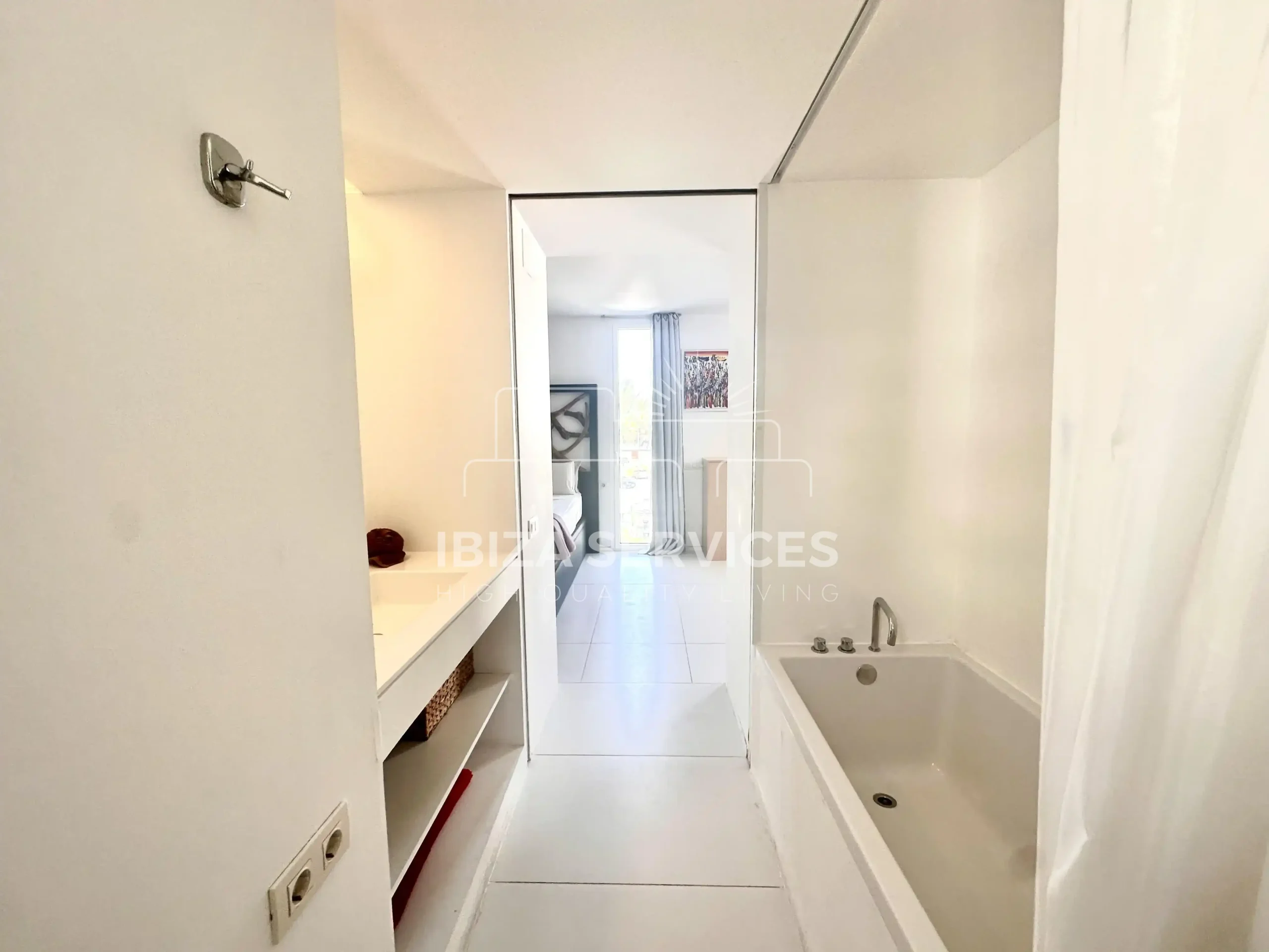 Beautiful 1 Bedrooms appartement in Marina Botafoch Patio Blanco