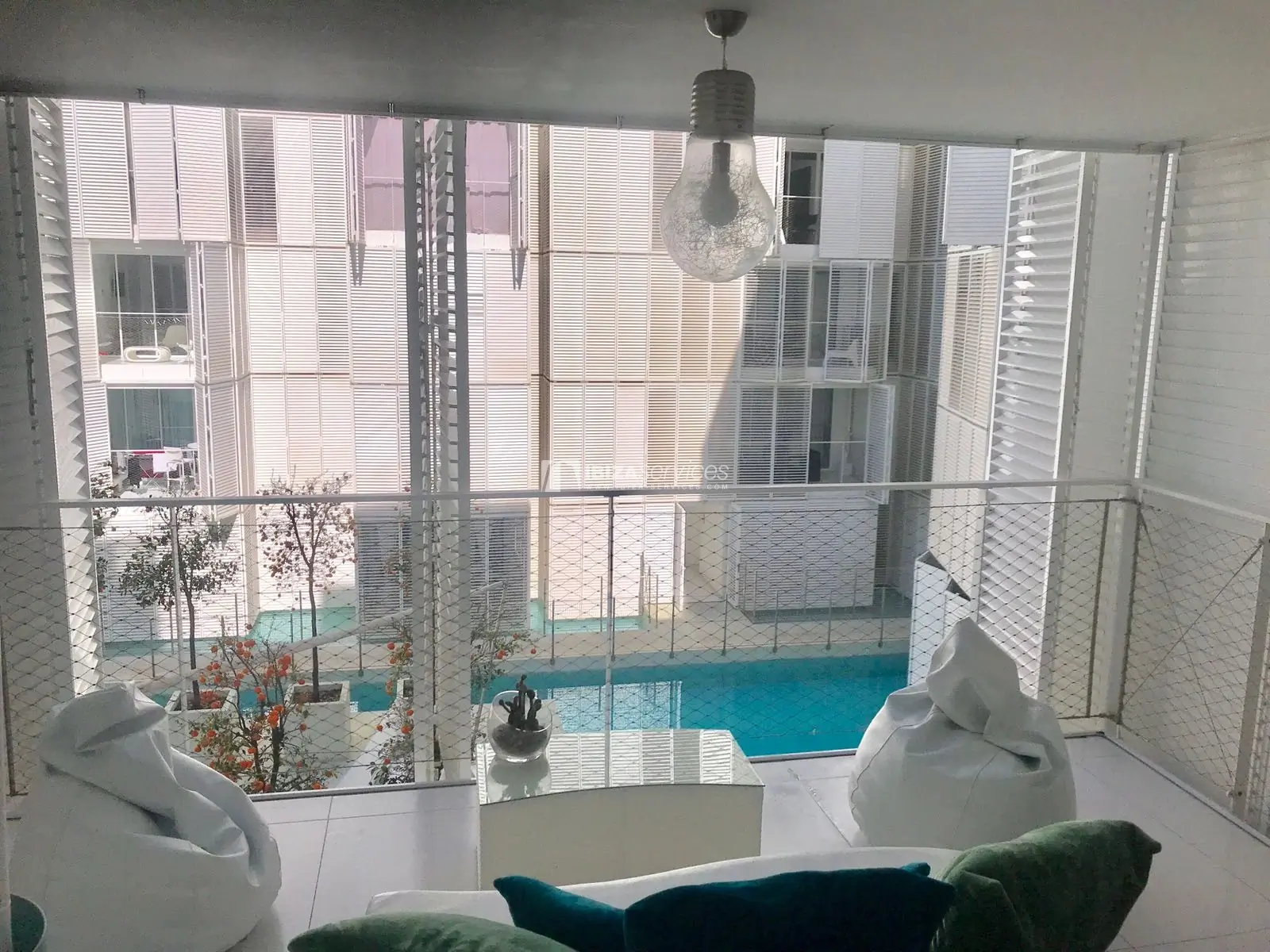 Acheter appartement de 2 chambres  2 salles de bain Patio Blanco