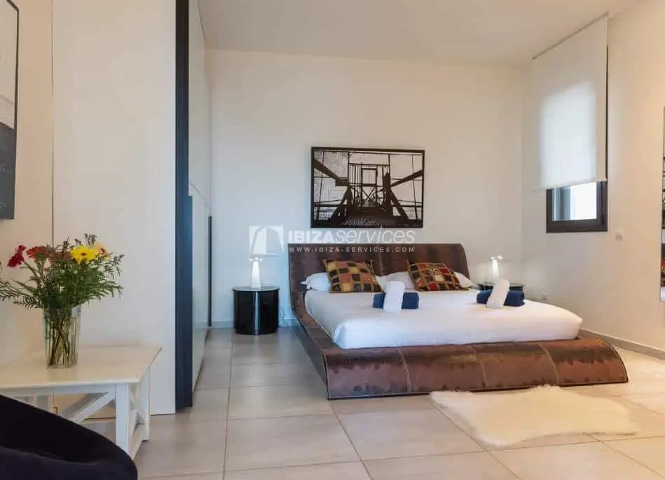 Eine Villa mit 5 Schlafzimmern mit Meerblick in Talamanca