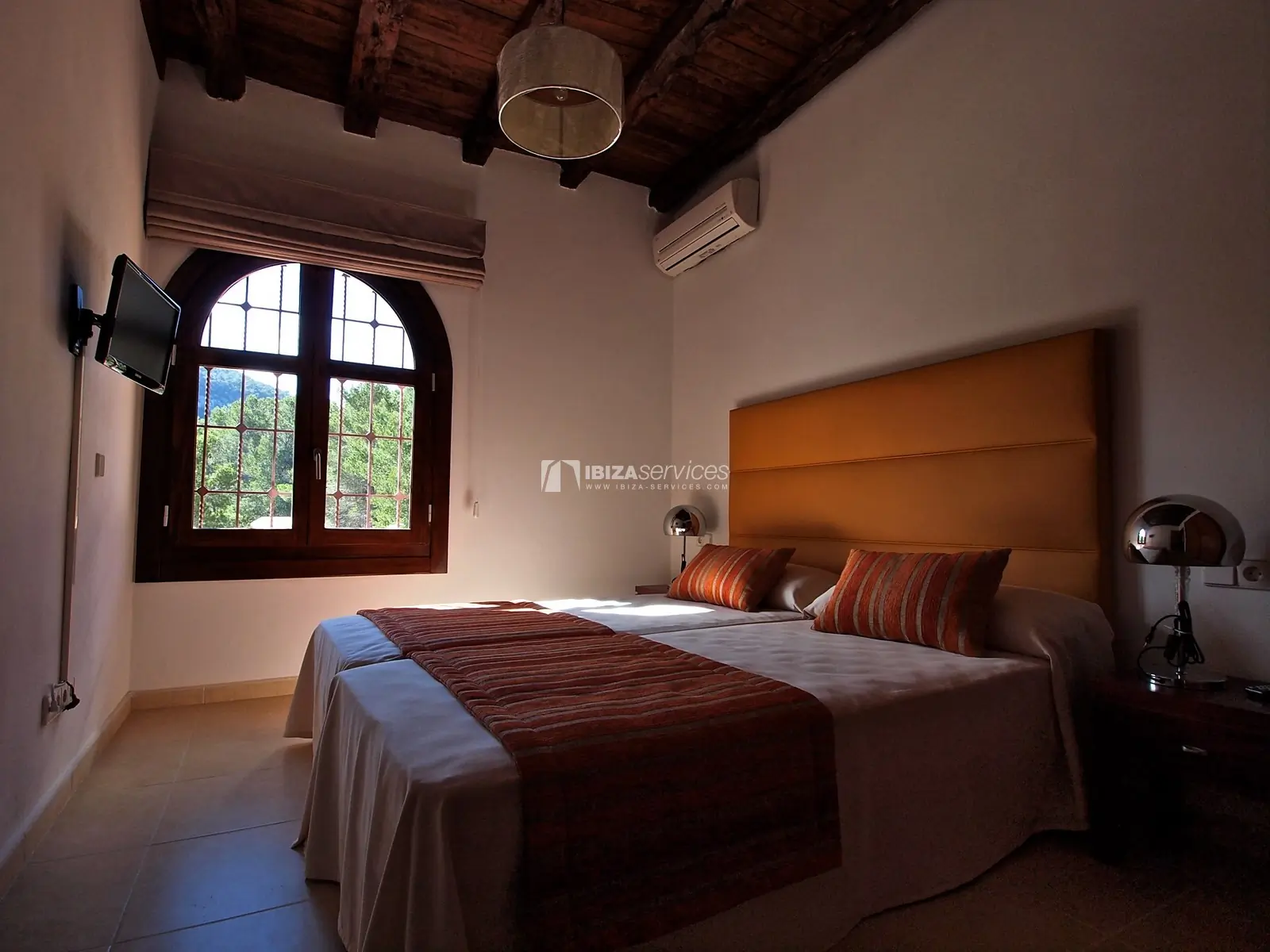 7 Schlafzimmer Villa mit Blick auf das Meer in Cala Moli