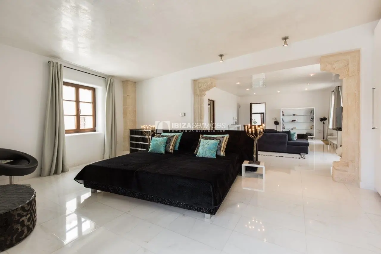 Ibiza Palace Luxury building for rent