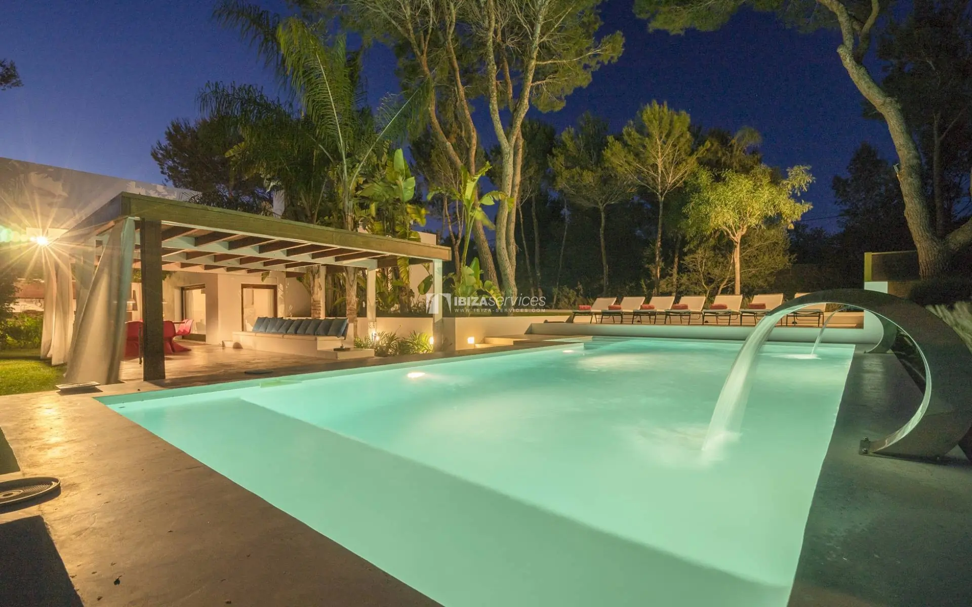 Villa Andrea  villa de vacance 4 chambres piscine